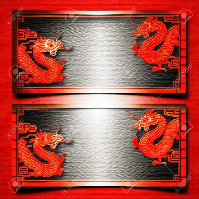 Tradizionale modello cinese con drago cinese su sfondo rosso