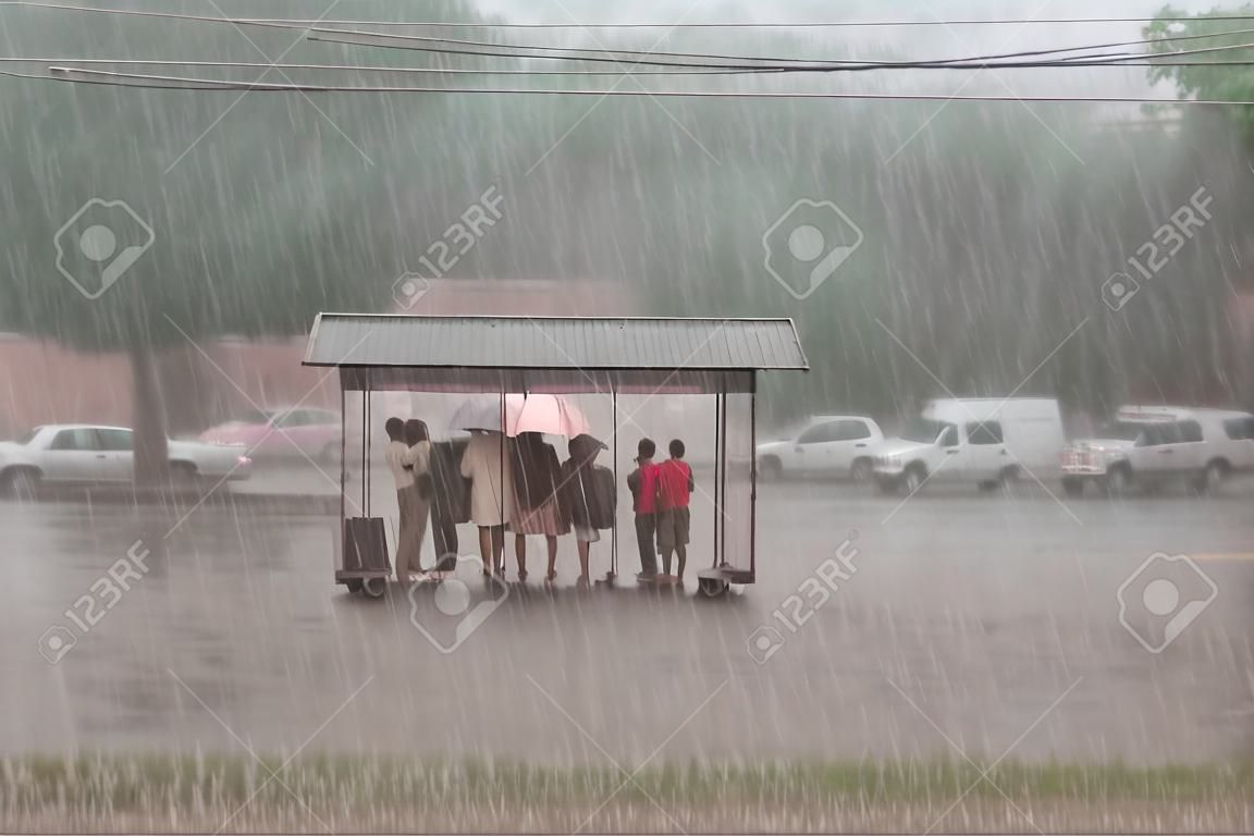 Şehirde bir durakta insan kalabalığı şiddetli yağmurdan saklanıyor