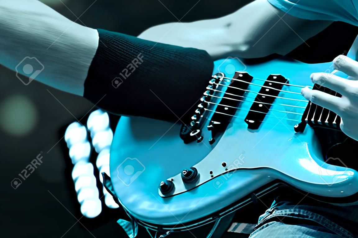 El guitarrista de rock