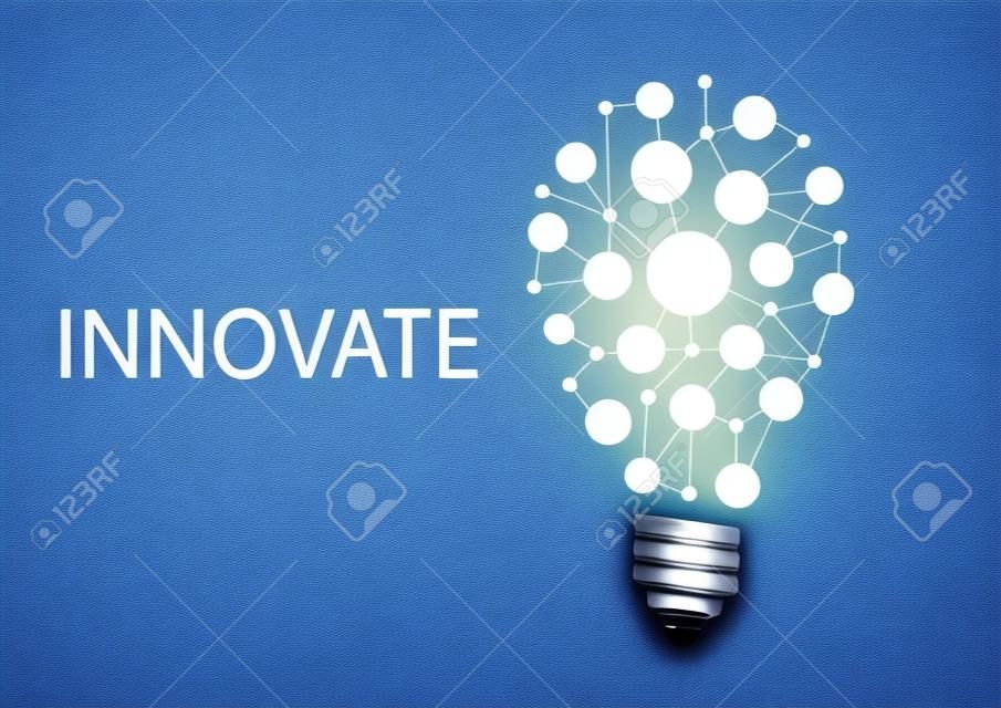 Inovar o fundo do conceito de negócio. Lâmpada com poder no botão como símbolo para a inovação