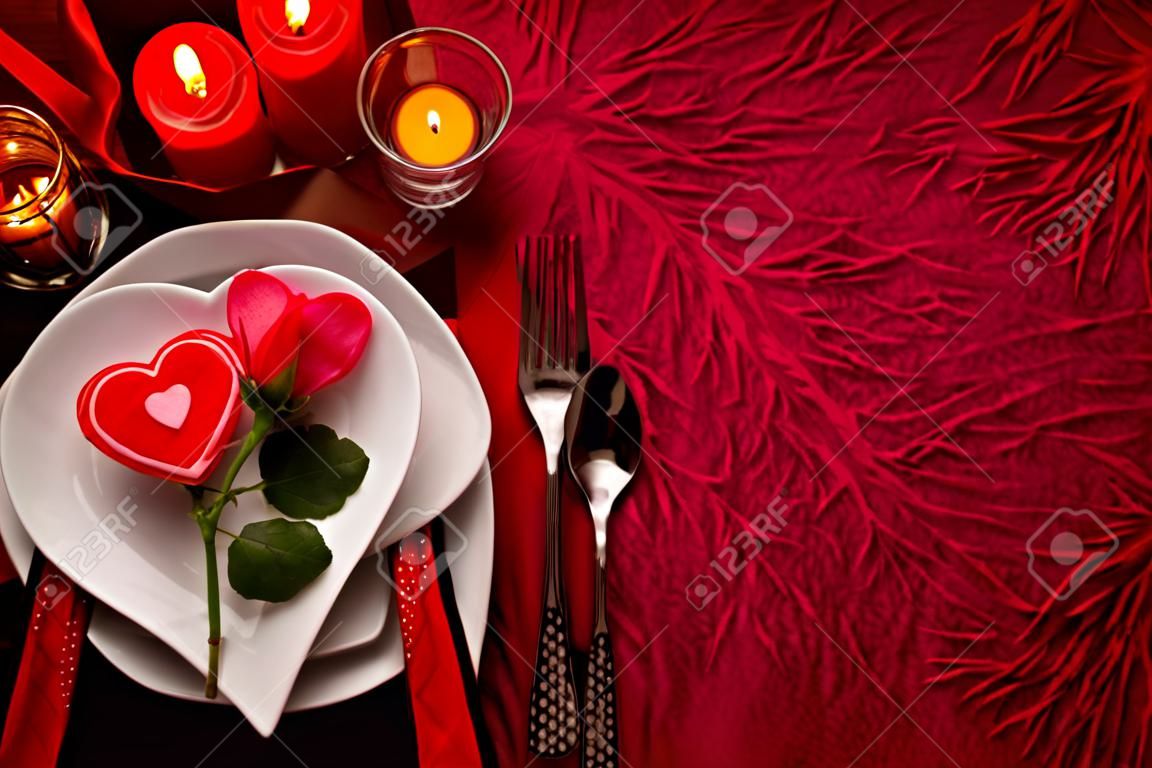 Romantyczna ustawienie tabeli na Walentynki