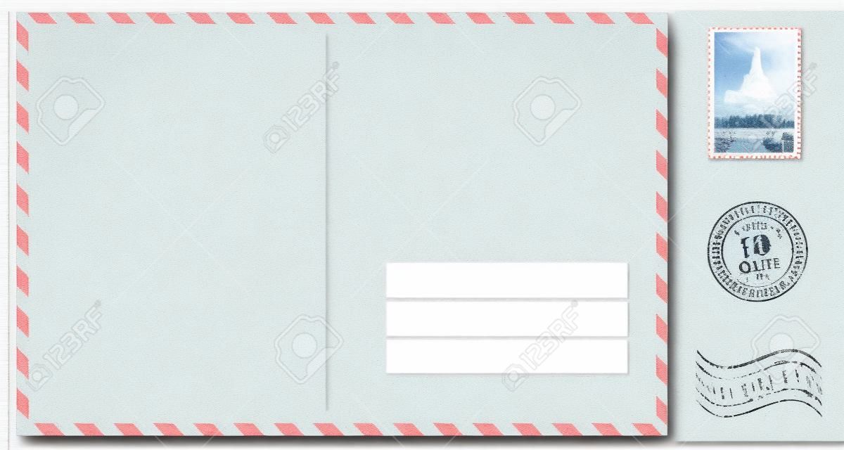 oude blanco ansichtkaart geïsoleerd op wit met postzegels ingesteld