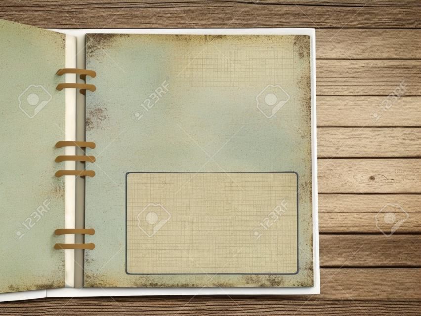 ビンテージファミリーアルバム、旅行日記、フォトノート、料理本または古い日記、持続可能な紙の文房具のモックアップ、スクラップブックのデザインコンセプト