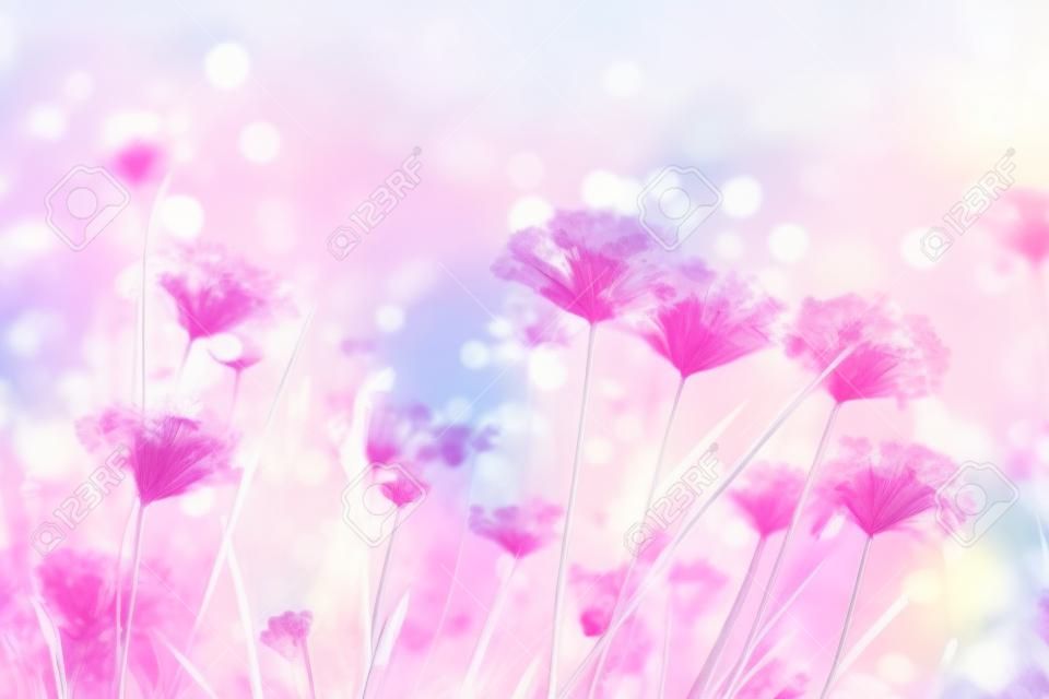 Mooie wazige bloemen veld achtergrond pastel roze en paarse kleuren helder ochtendzonlicht bokeh romantische illustratie gemaakt met generatieve ai