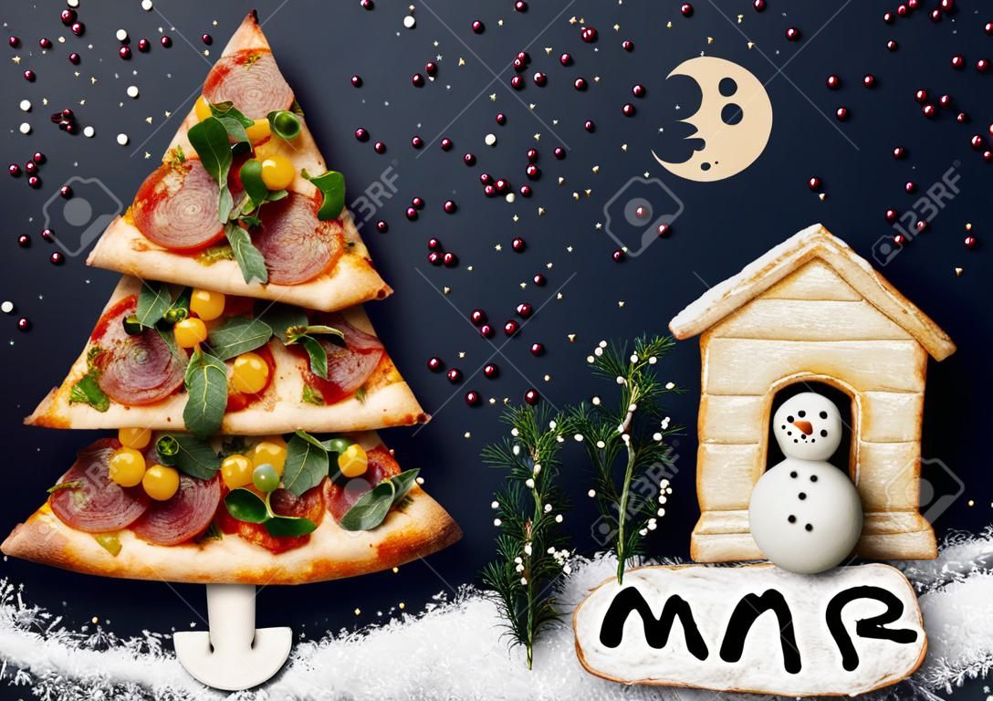 Рождественская открытка с пиццей дерева и снеговик, Xmas карты Натюрморт