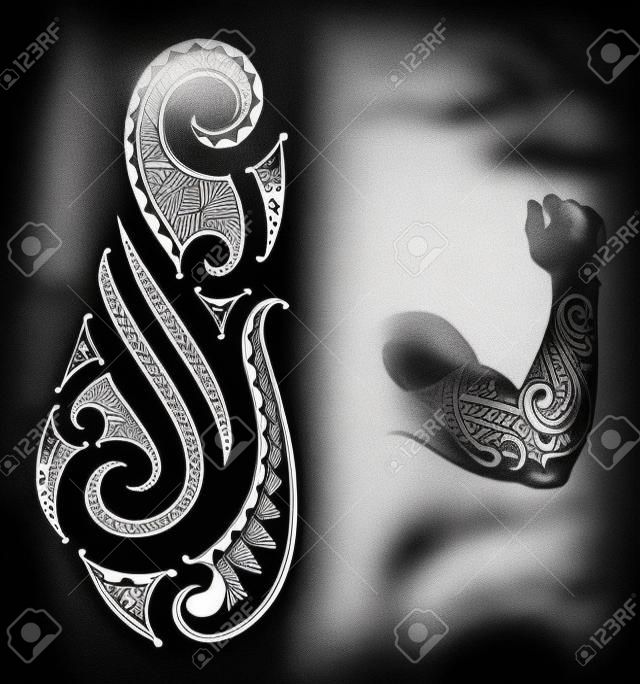 Al estilo maorí del tatuaje de diseño adecuado para un antebrazo.