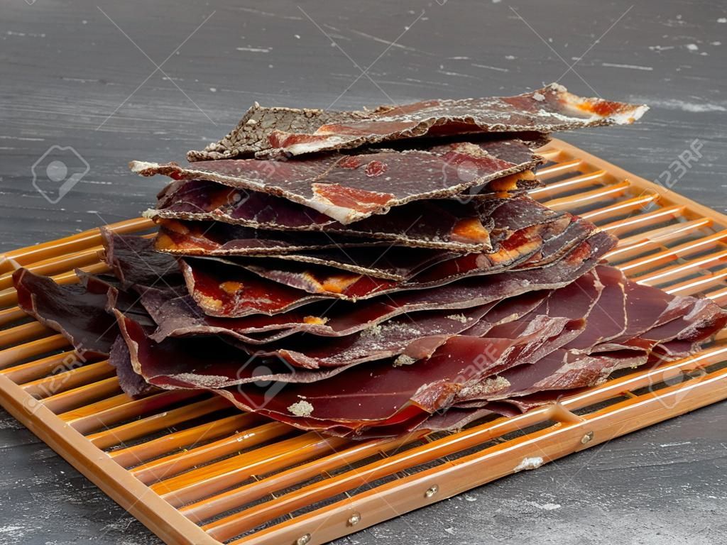 dried meat pieces, dehydrateed slices in spices