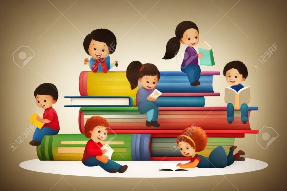 Kleine kinderen zitten op een boek stapel en lezen. Idee van onderwijs en intelligentie. Lachende kinderen.