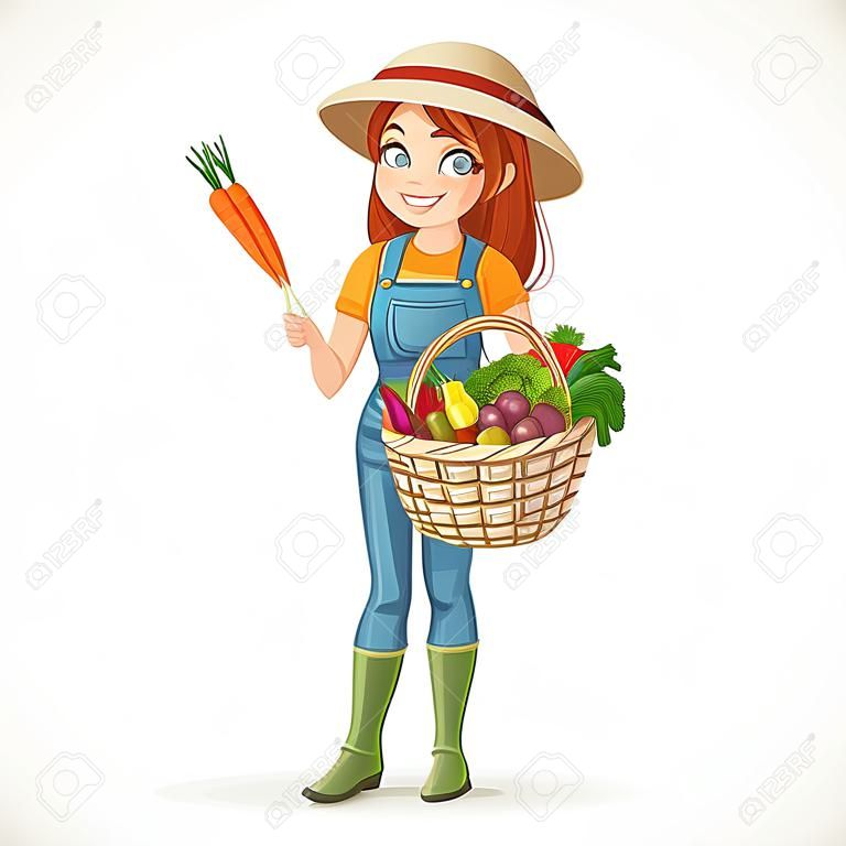 Nette junge Bauernmädchen mit einem großen Korb mit Gemüse isoliert auf weißem Hintergrund