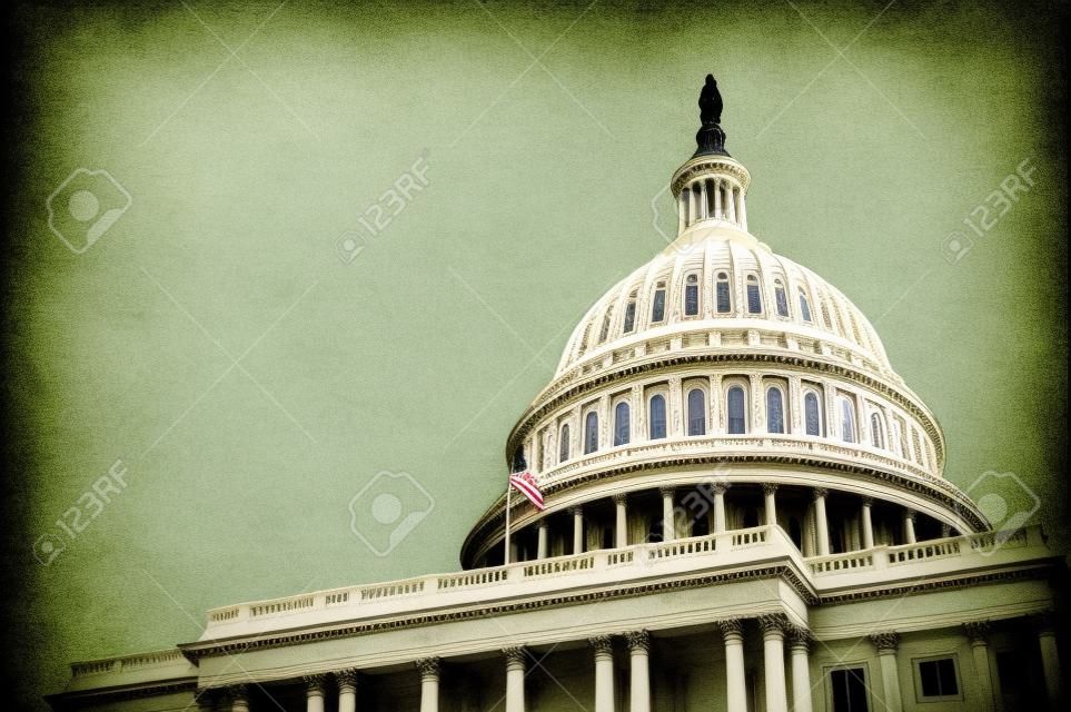Edificio del Capitolio en Washington DC con el filtro de la vendimia