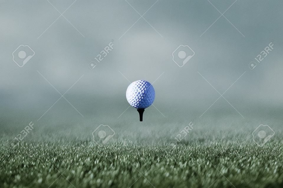 Piłka golfowa