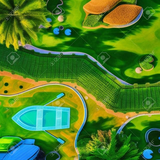 池のある公園の平面図