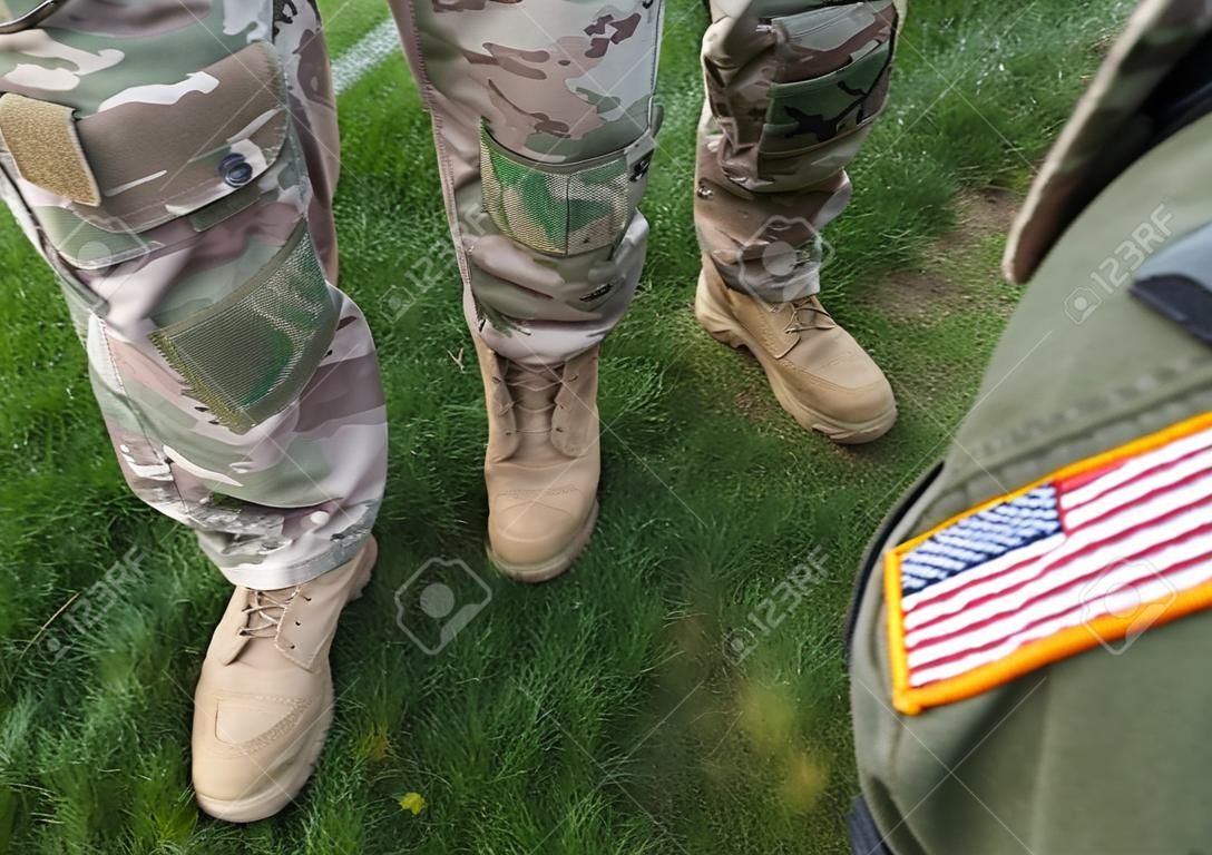 Bandeira do patch dos EUA no braço dos soldados