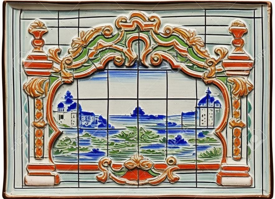 Mano tradicional portuguesa pintado azulejos de cerámica vidriada, llamada Azulejo. Se utiliza como una forma de arte ornamental, y también una capacidad funcional específico, como el control de temperatura en los hogares.