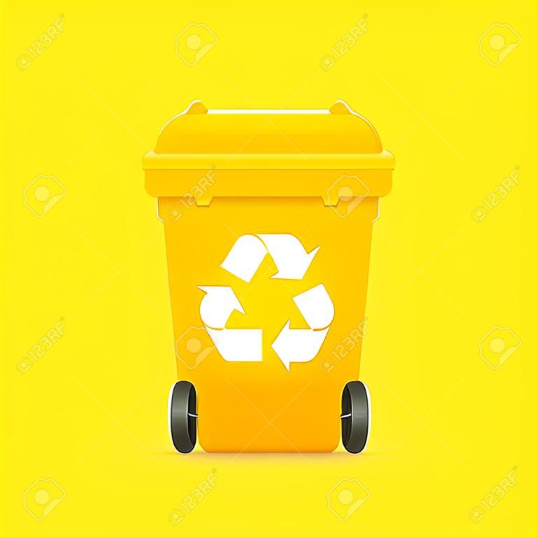 Poubelle, poubelle à roulettes jaune en plastique recyclé pour déchets isolés sur fond blanc, poubelle jaune avec symbole de recyclage des déchets, vue de face de la poubelle à roulettes de recyclage couleur jaune pour déchets d'ordures