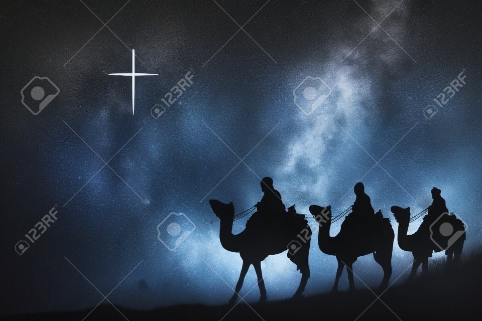 Kerstmis religieuze kerstmis concept: Drie wijze man boven ster van het kruis op de nacht
