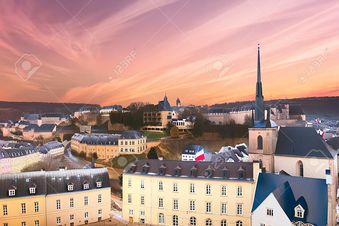 Splendida vista sulla città vecchia di Lussemburgo