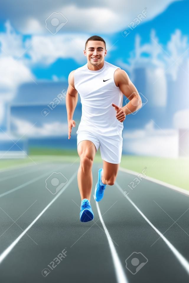 joven saludable ejecutar en la pista atlética de deporte y que representa a concepto de ordenar y velocidad