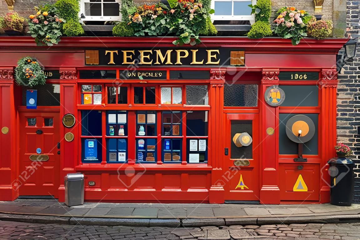 Temple Bar w Dublinie / Irlandia