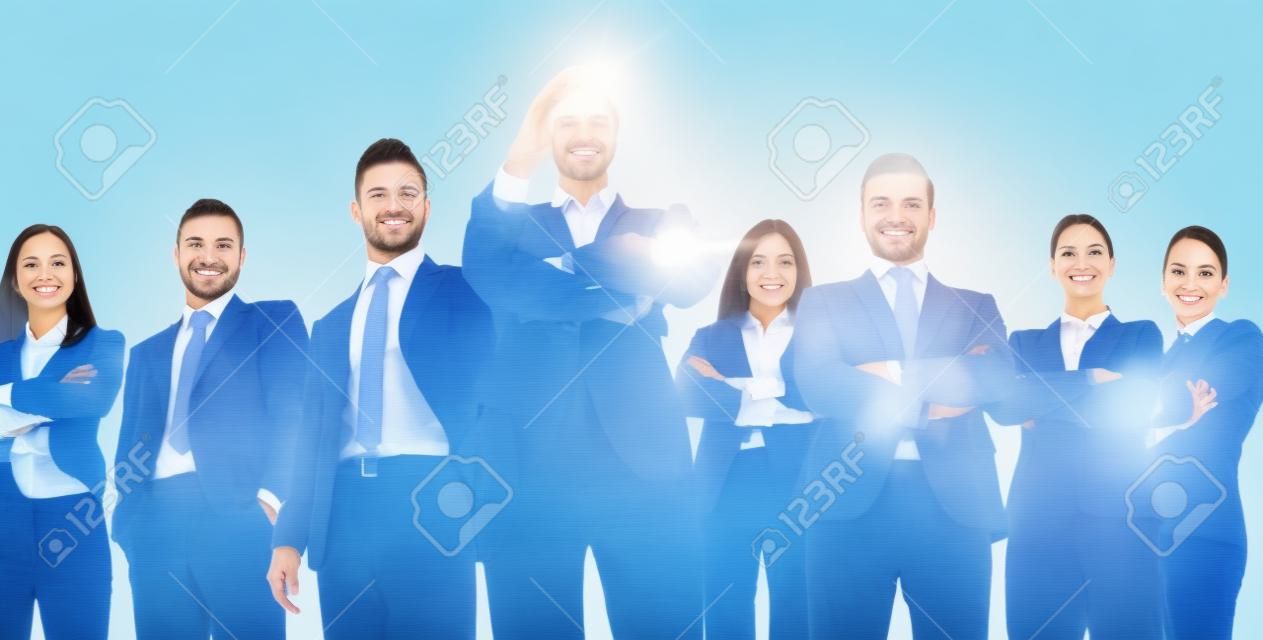 feliz equipe de negócios bem-sucedida isolada no fundo branco