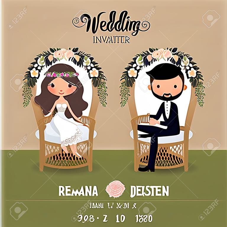 Rustikale Bohemien Cartoon Paar Hochzeitseinladungskarte, die im Stuhl sitzt
