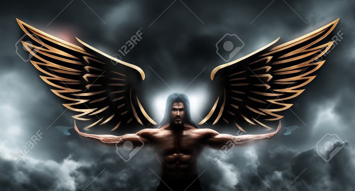 Un homme musclé avec des ailes