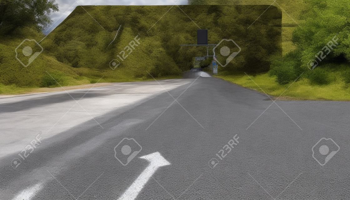 Dead end geïsoleerde weg of straat met een betonnen barrière om autoverkeer te voorkomen