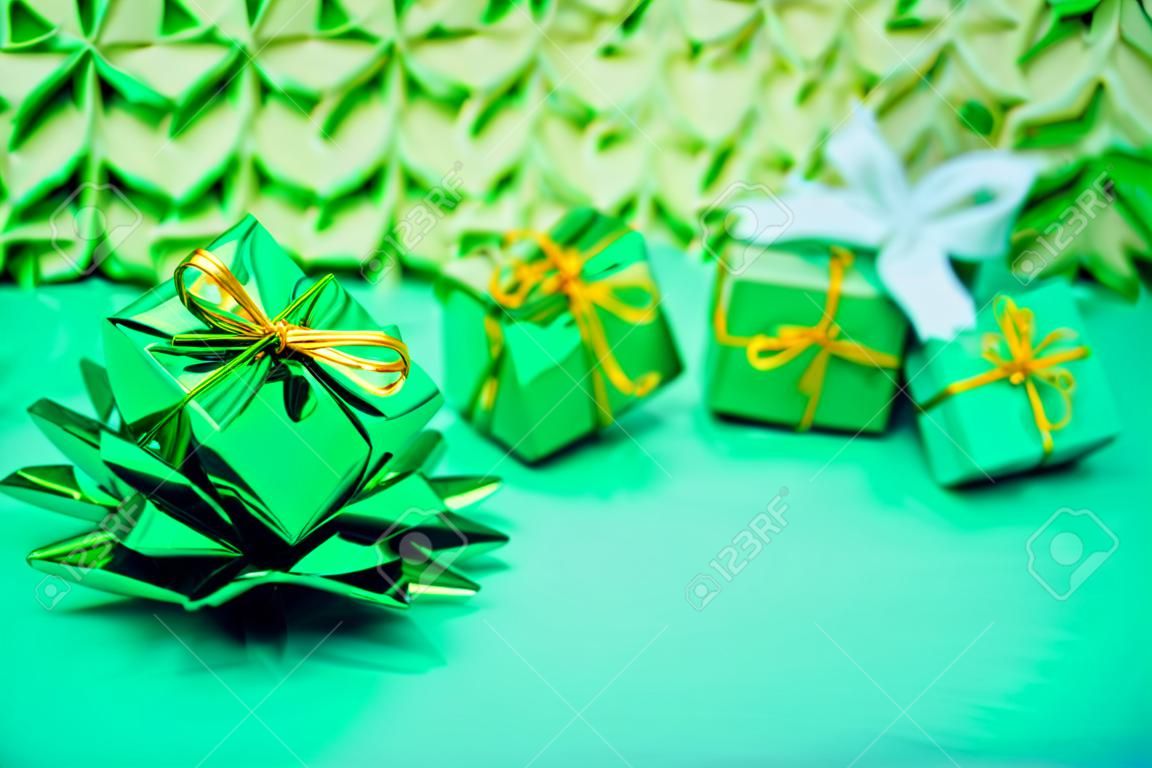 green xmas gifts, concept of environmental friendly shopping