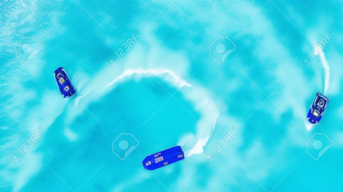 Luftaufnahme von Jet Ski, Tropical Ocean Malediven Insel Sommerurlaub
