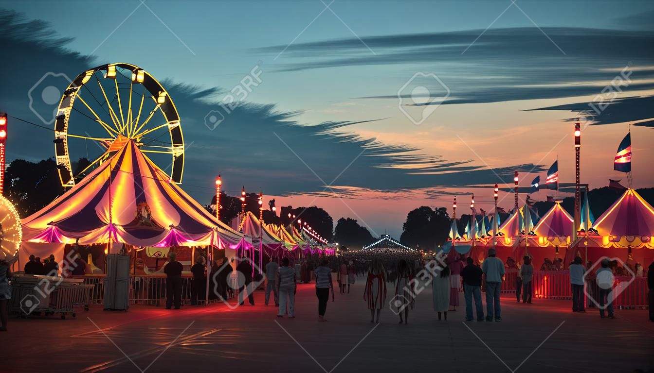 Dazzling Dusk Delights: Exploring the Vibrant Charms of a Summer Carnival. Generative AI