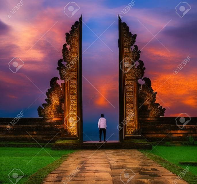 在巴厘印度尼西亚天堂的大门lempuyang PURA