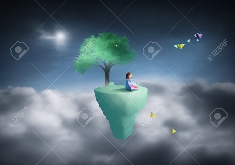 Złożone fantasy/surrealistyczne tło - mała dziewczynka siedząca na pływającej wyspie, rzucająca papierowymi samolotami