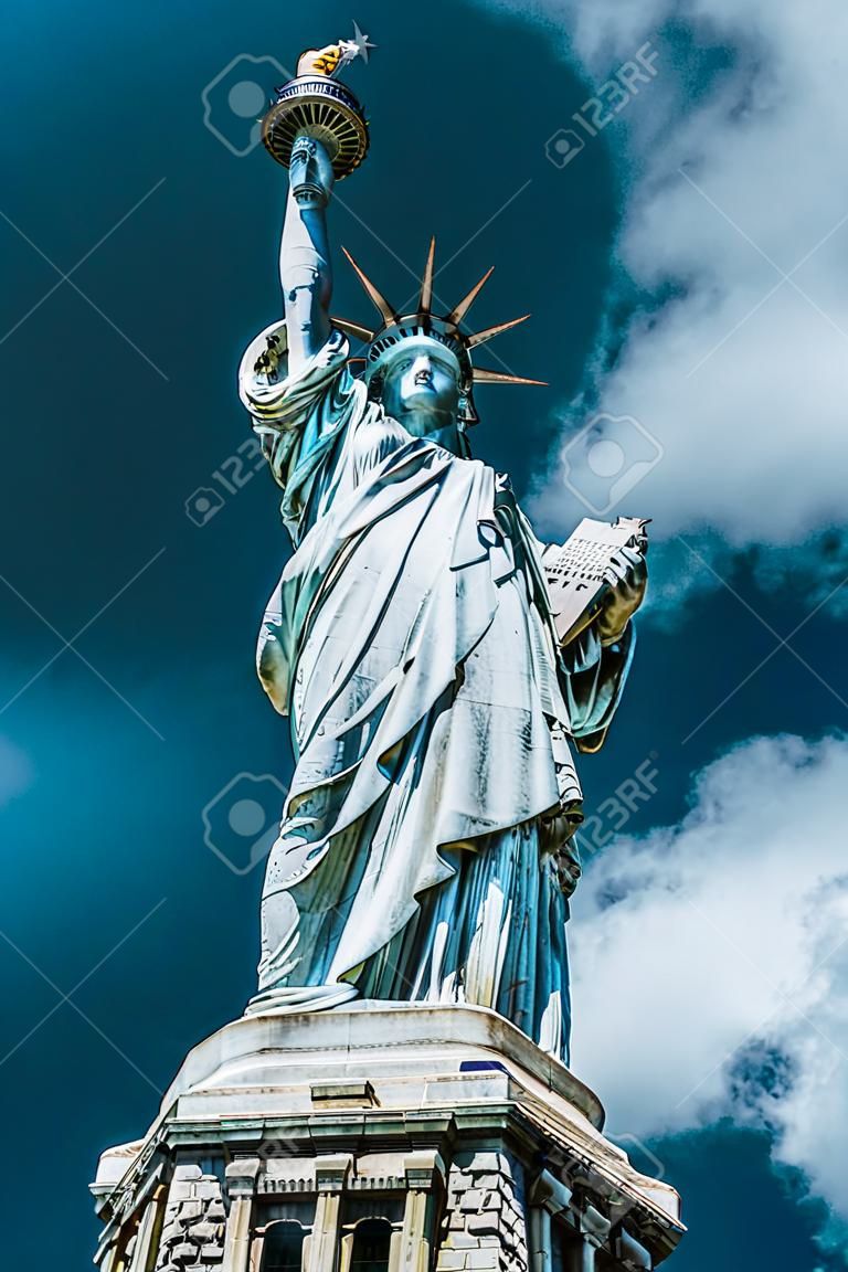 Vrijheidsbeeld (Liberty Enlighting the world) in de buurt van New York en Manhattan. USA.