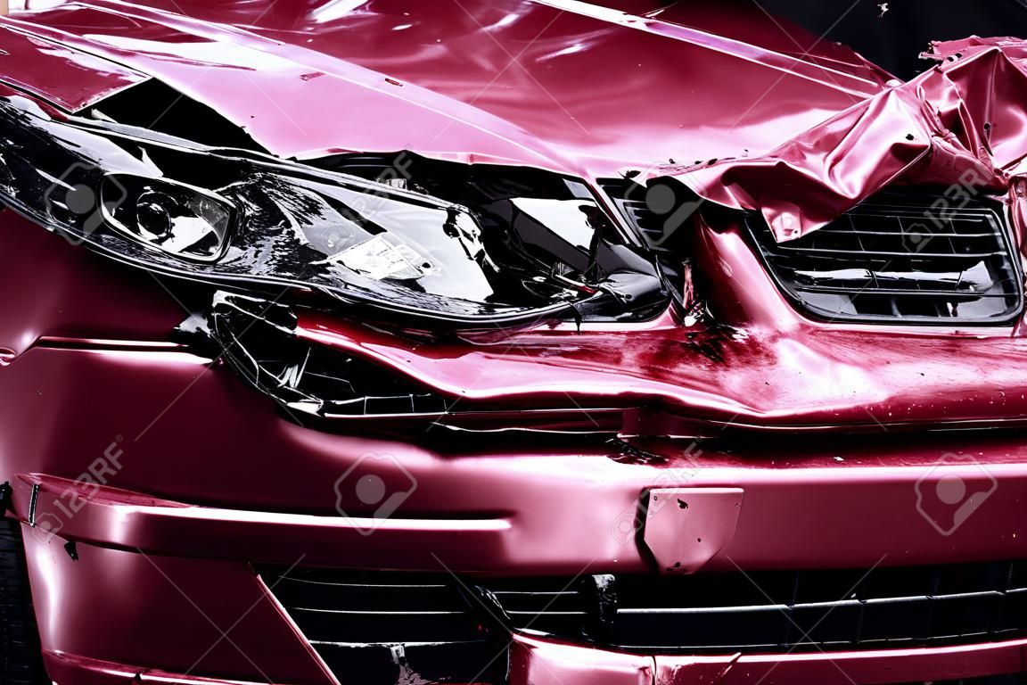 Red Car crash Hintergrund