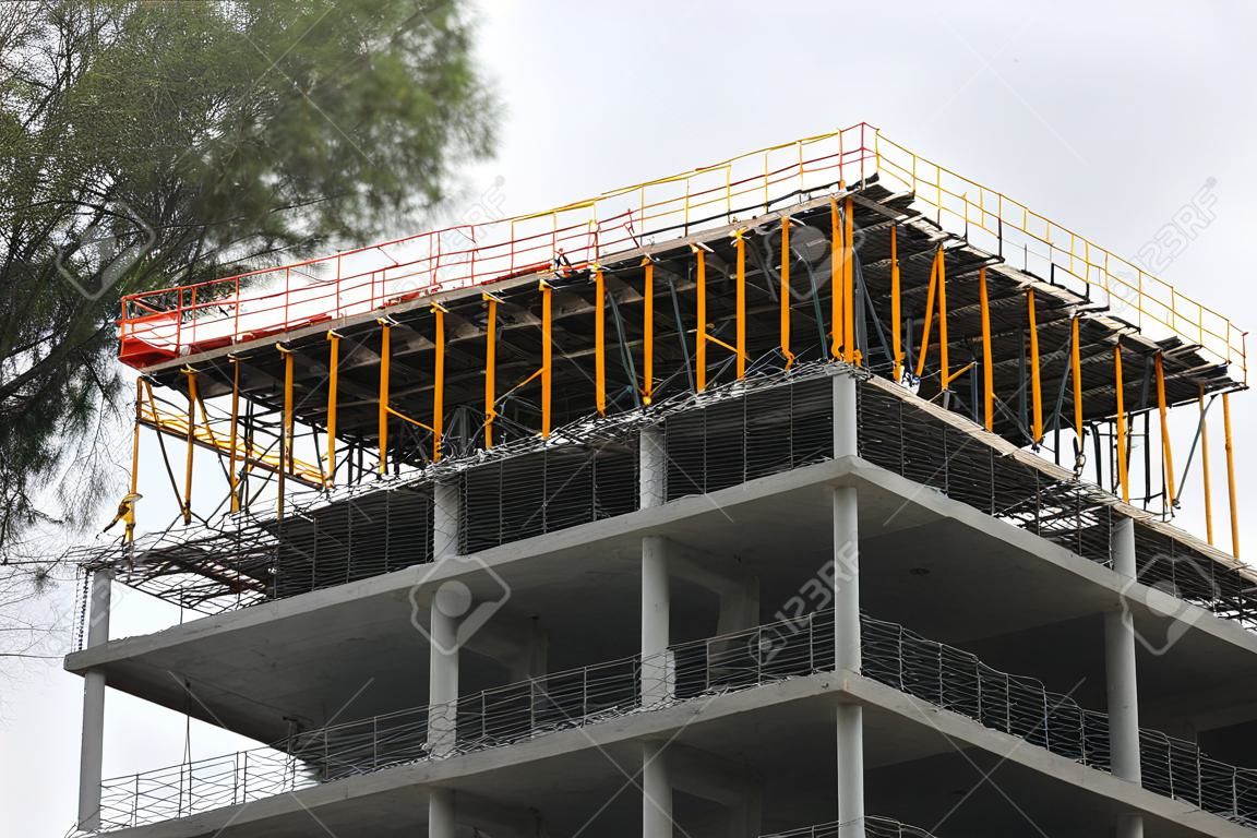 struttura di sviluppo dei lavori di costruzione in calcestruzzo del cantiere