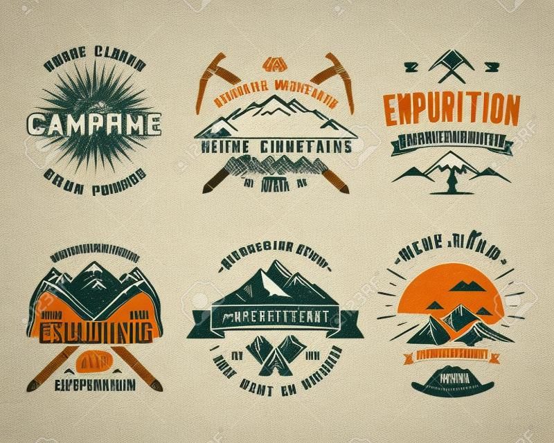 登山のラベル、山探検隊エンブレム、ビンテージのシルエットのロゴとデザイン要素をハイキングします。分離されたレトロな活版スタイル。白で隔離荒野パッチ