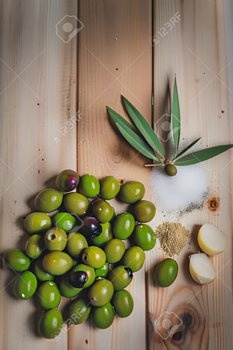 Prodotti di campo e olio d'oliva