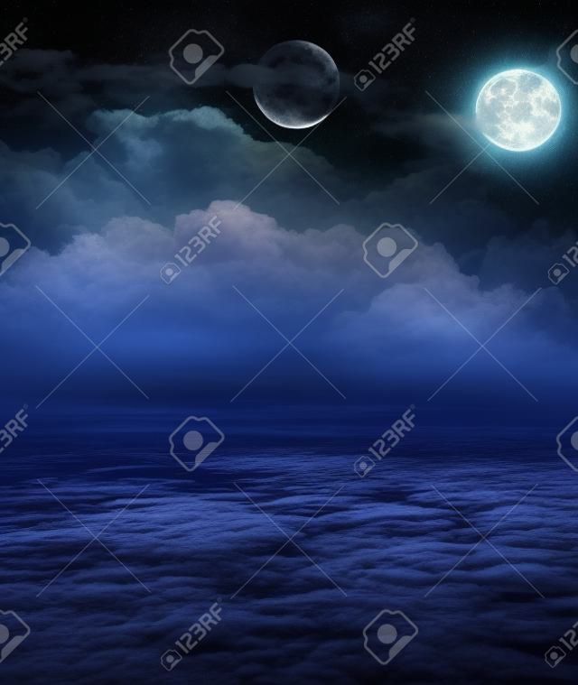 Fantasia Luna e nuvole sull'acqua