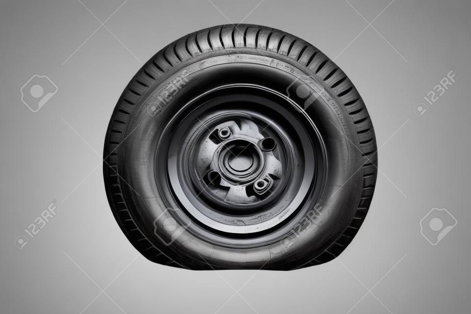clipingpart 흰색 배경에서 분리된 오래된 타이어 타이어