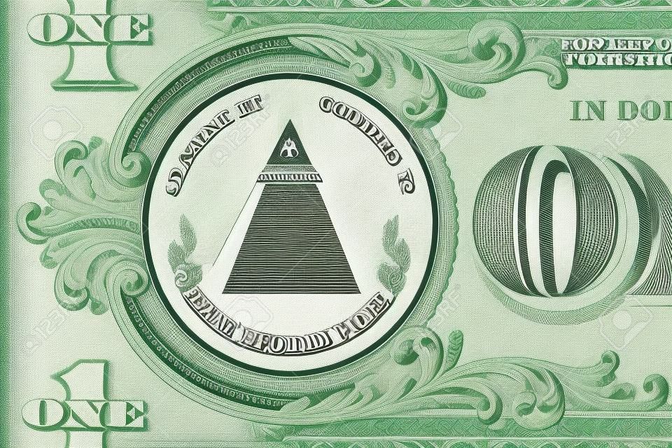Dollaro piramide su sfondo bianco