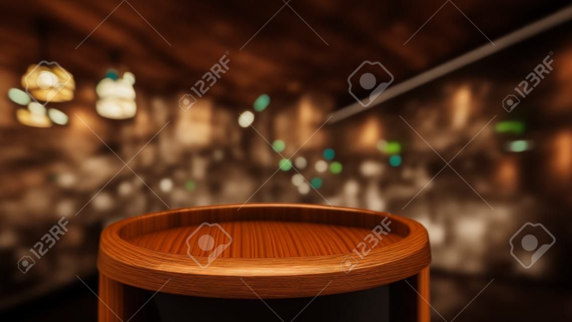 verschwommener Hintergrund der Bar und dunkelbrauner Schreibtisch aus Retro-Holz