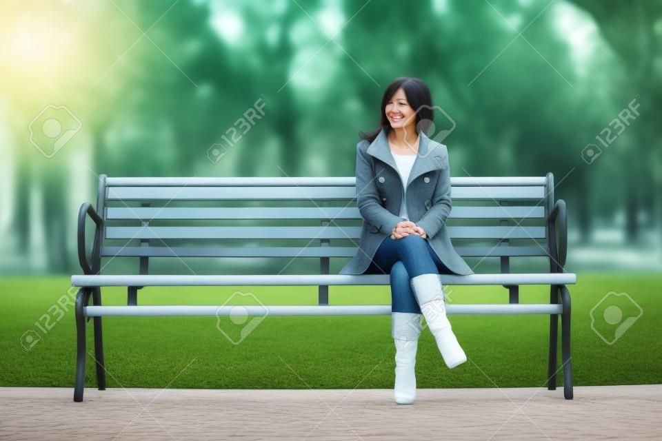 mujer en el parque