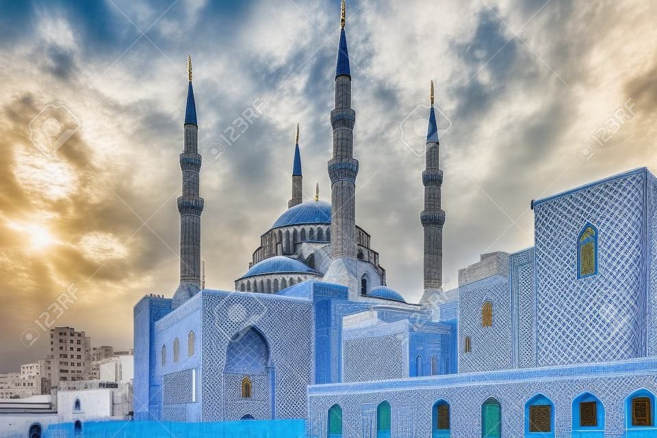 Vue de la Mosquée Mohammad Al-Amin (également appelée Mosquée Bleue). Est une mosquée musulmane sunnite moderne située au centre-ville de Beyrouth, au Liban.
