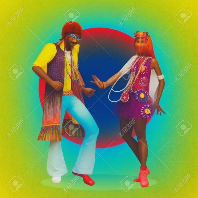 jeune couple portant des vêtements de hippie des années 60 et de la publicité de départ