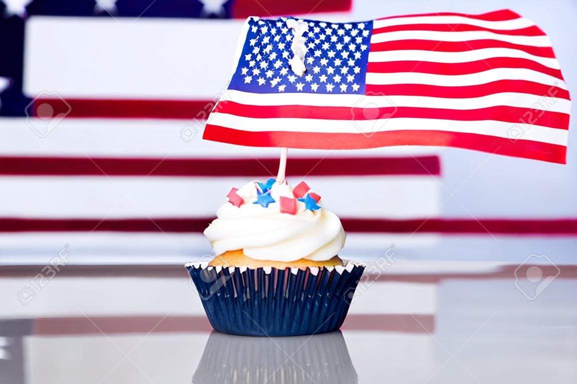 Hazafias cupcake amerikai zászlóval