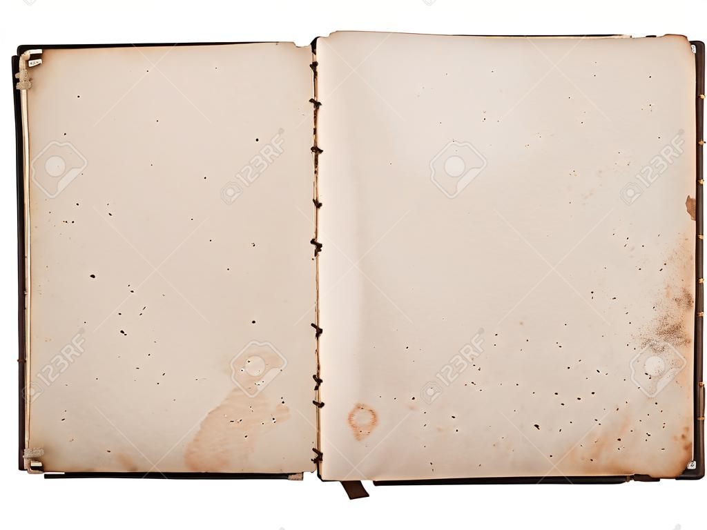 open oud boek geïsoleerd op witte achtergrond met knippen pad