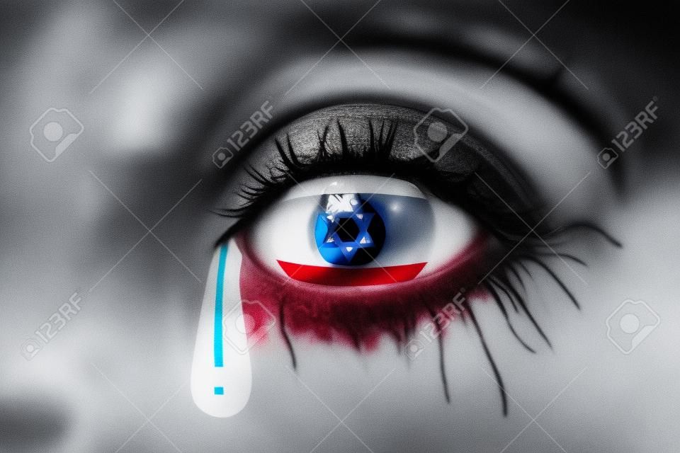 olho humano com bandeira nacional de Israel com lágrimas sangrentas. conceito