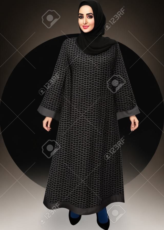 Jeune femme musulmane arabe émiratie dans la belle abaya noire et le hijab des émirats arabes unis meilleur modèle islamique sans visage des eau ou de l'arabie saoudite