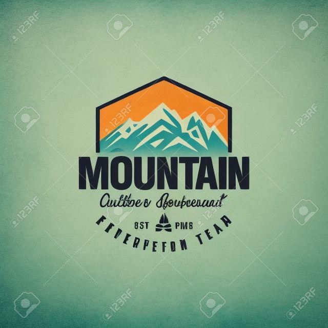 Modelo de logotipo de montanha hipster