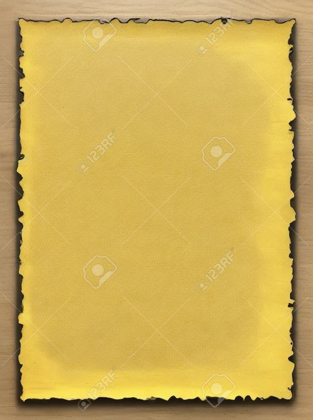 Cadre fait d'un vieux parchemin jaune bords brûlés